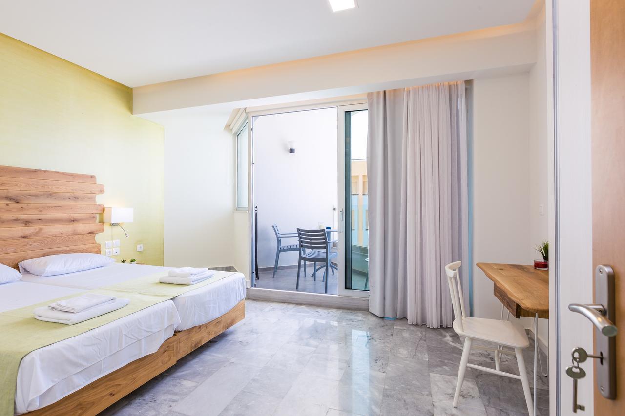 Meltemi Coast Suites Réthymnon Extérieur photo