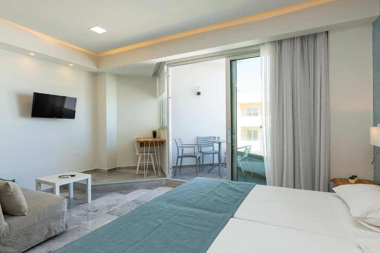 Meltemi Coast Suites Réthymnon Extérieur photo